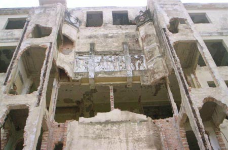 Hospital de la Habana, las instalaciones hospitalarias de Cuba no cumplen el m�nimo de requisitos para funcionar, el aire acondicionado casi no existe y las condiciones de salubridad no son las apropiadas