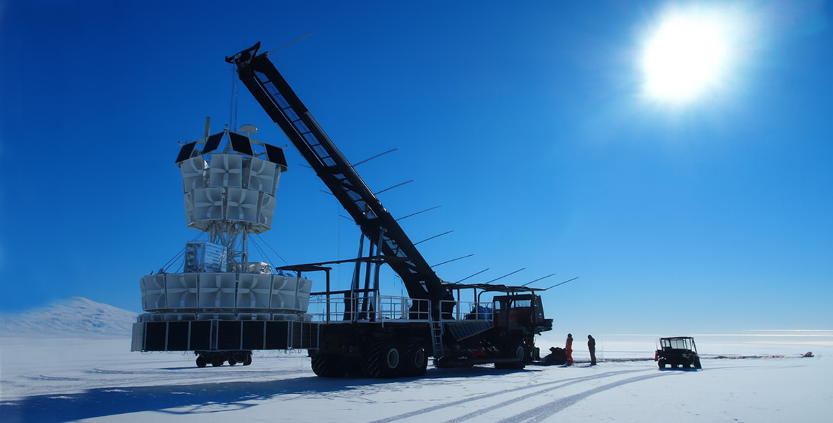 Antarctic Impulsive Transient Antenna (ANITA). Foto: Stephanie Wissel / Penn State