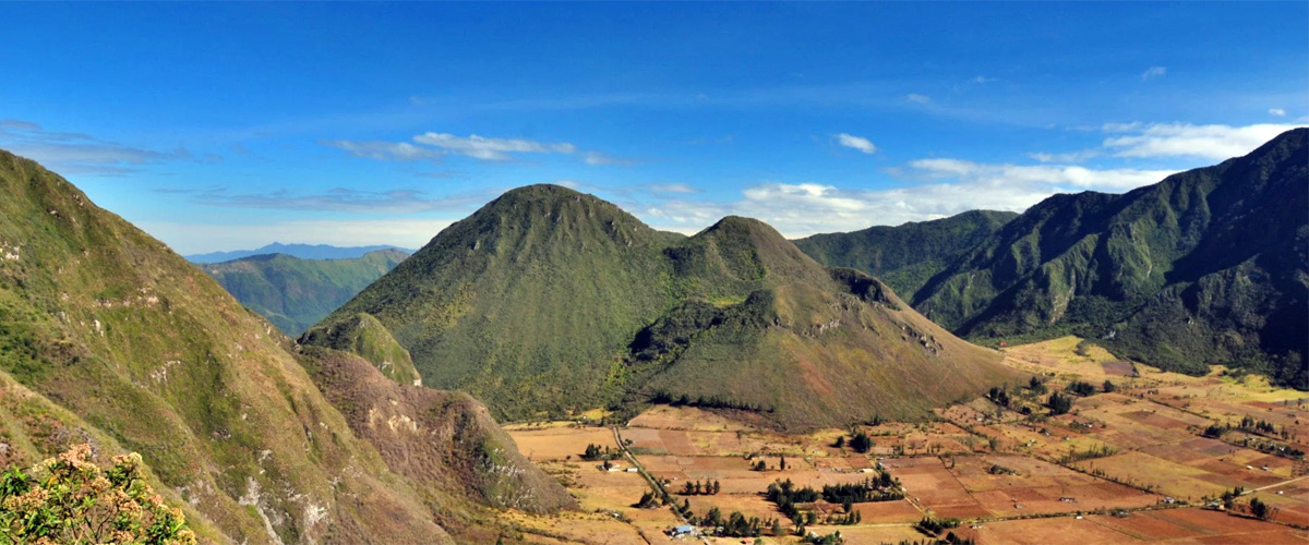 caldera el volcán Pululahua. Foto: Benjamin Bernard
