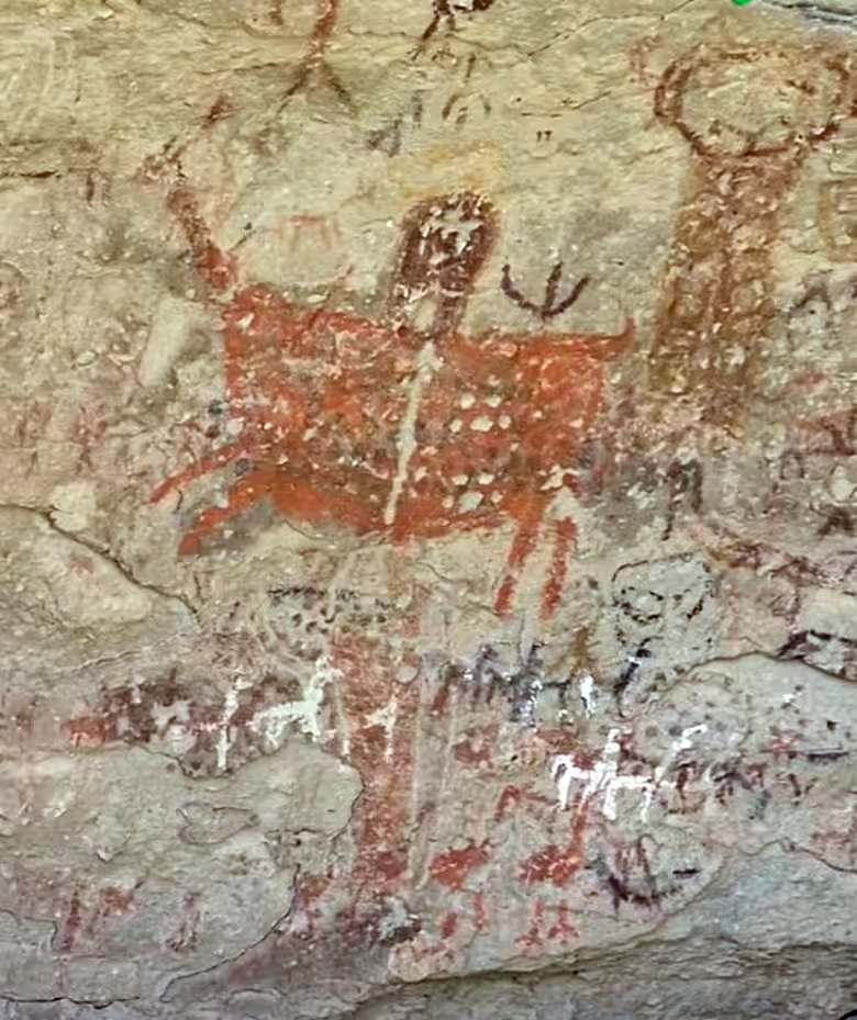 Pinturas rupestres halladas en Catamarca. Foto: tveo Catamarca