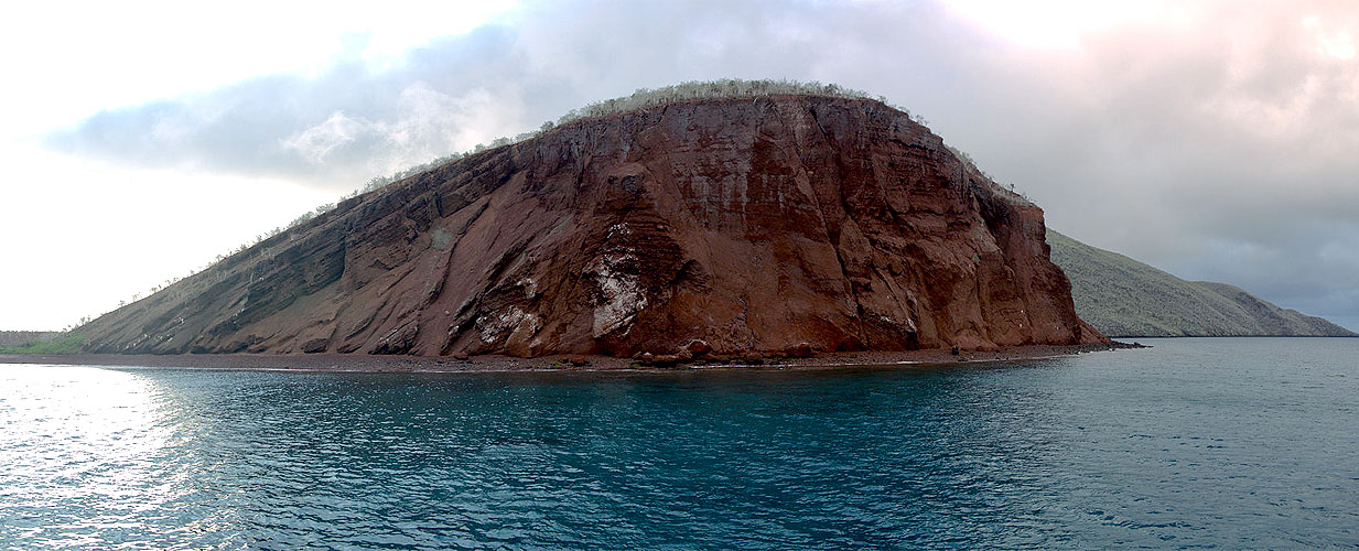 Volcán Rábida. Foto: Stephen Montgomery