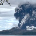 Erupción freática del Volcán Taal