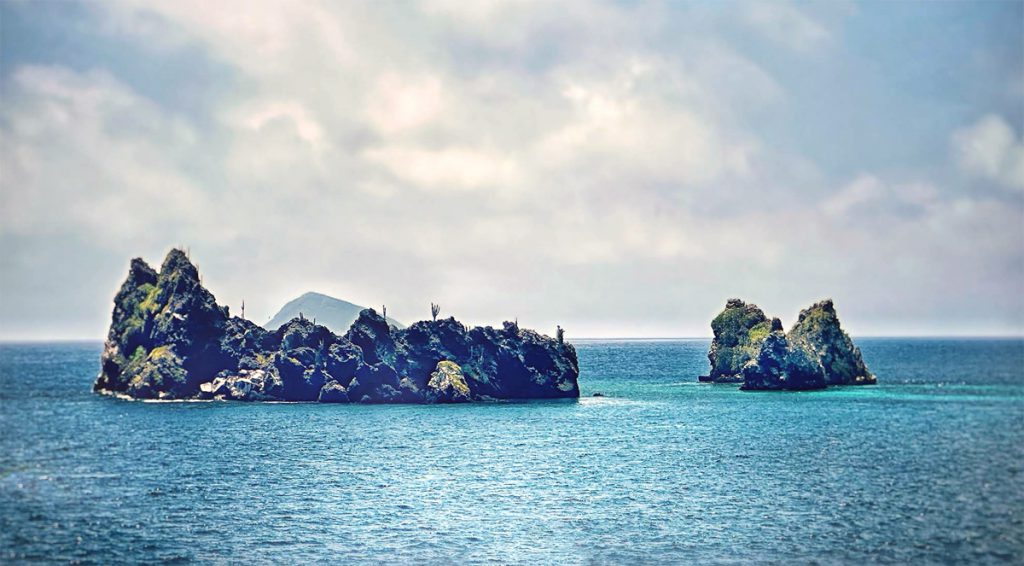 Islotes Corona del Diablo (Devil's Crown)