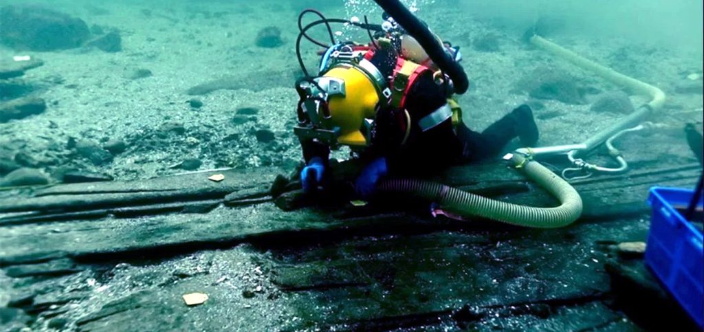 Restos de carguero medieval danés hallado en Øresund. Imagen: Museo de Barcos Vikingos de Dinamarca